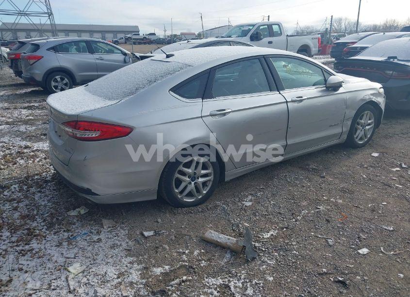 Photo 4 of 2017 Ford Fusion HYBRID SE (VIN 3FA6P0LU9HR278613)