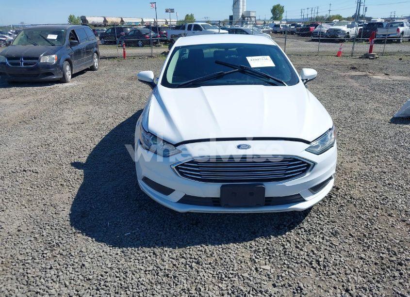 Photo 13 of 2017 Ford Fusion HYBRID SE (VIN 3FA6P0LU9HR400659)