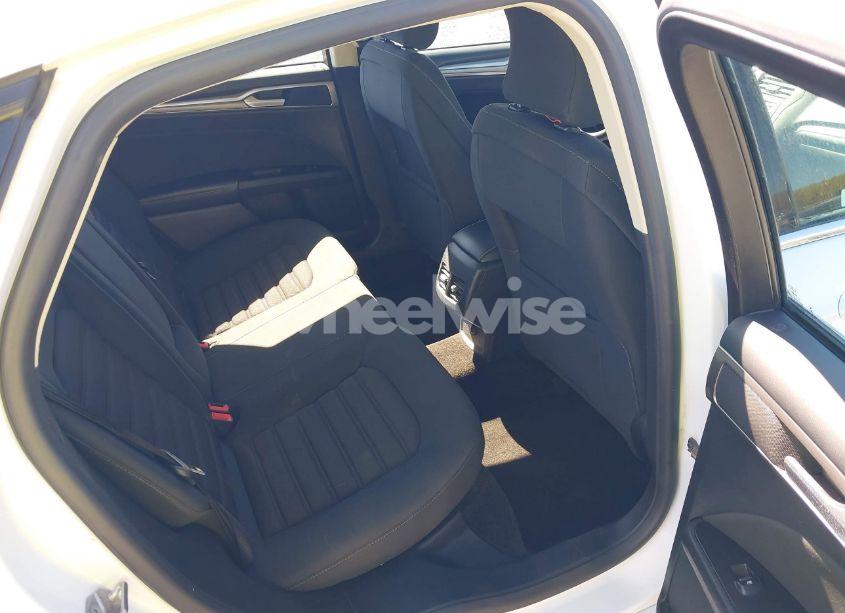 Photo 8 of 2017 Ford Fusion HYBRID SE (VIN 3FA6P0LU9HR400659)