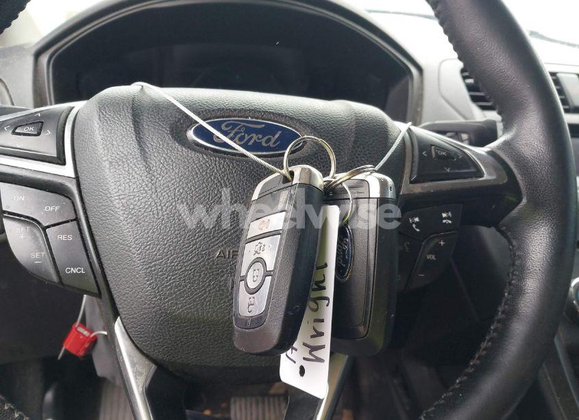 Photo 11 of 2018 Ford Fusion HYBRID SE (VIN 3FA6P0LU9JR103560)