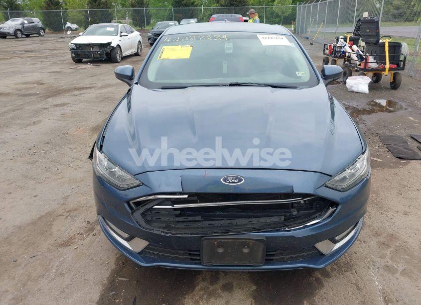 Photo 12 of 2018 Ford Fusion HYBRID SE (VIN 3FA6P0LU9JR103560)
