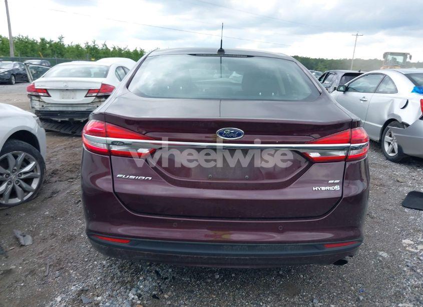 Photo 16 of 2018 Ford Fusion HYBRID SE (VIN 3FA6P0LU9JR153083)