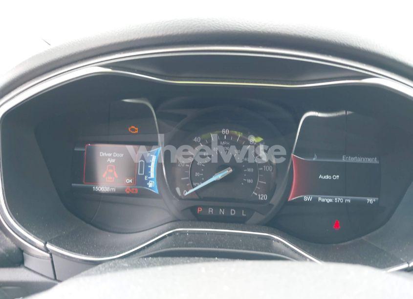 Photo 7 of 2018 Ford Fusion HYBRID SE (VIN 3FA6P0LU9JR153083)