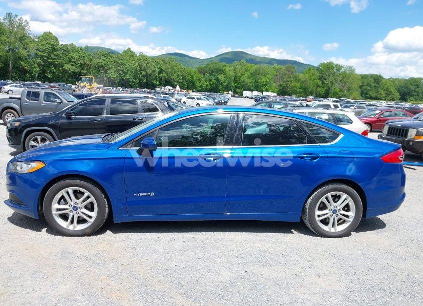 Photo 14 of 2018 Ford Fusion HYBRID SE (VIN 3FA6P0LU9JR171096)