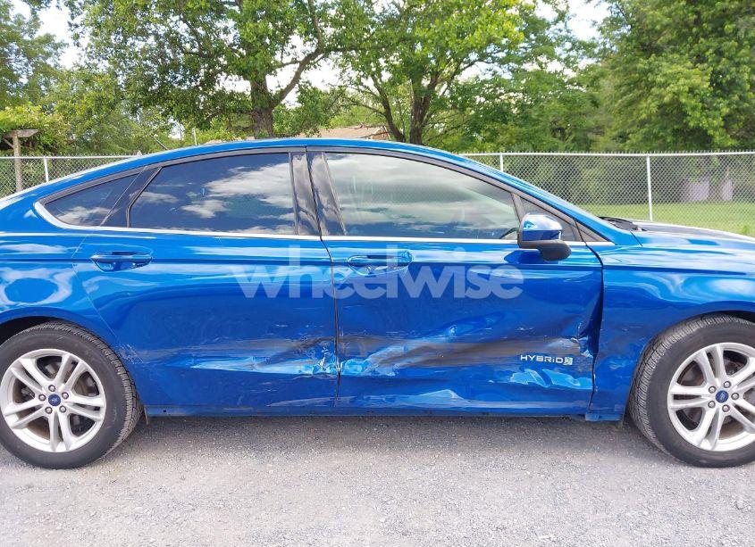 Photo 17 of 2018 Ford Fusion HYBRID SE (VIN 3FA6P0LU9JR171096)