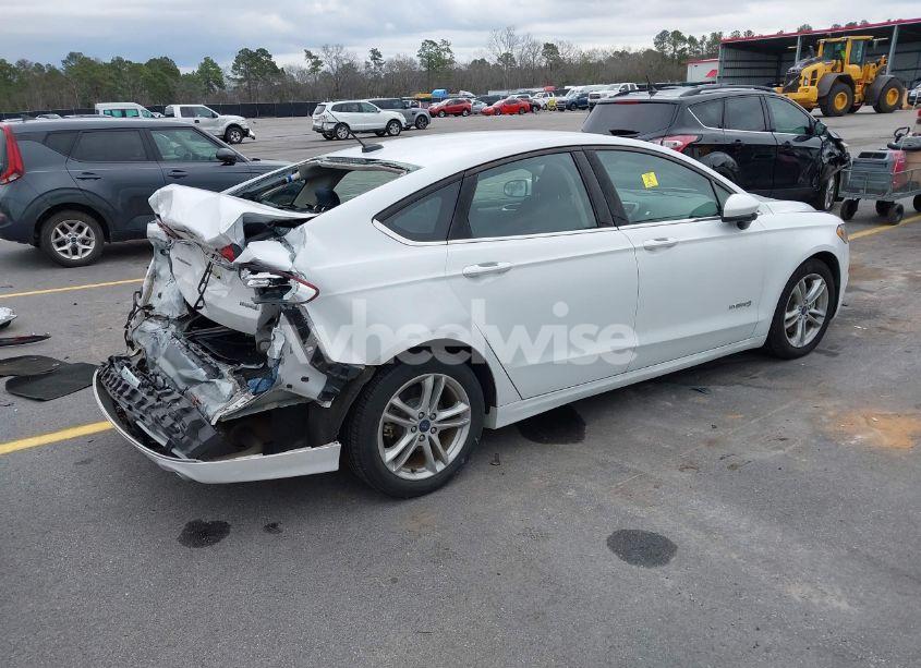 Photo 4 of 2018 Ford Fusion HYBRID SE (VIN 3FA6P0LU9JR206154)