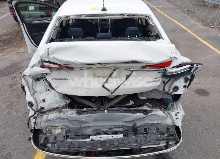 Photo 6 of 2018 Ford Fusion HYBRID SE (VIN 3FA6P0LU9JR206154)