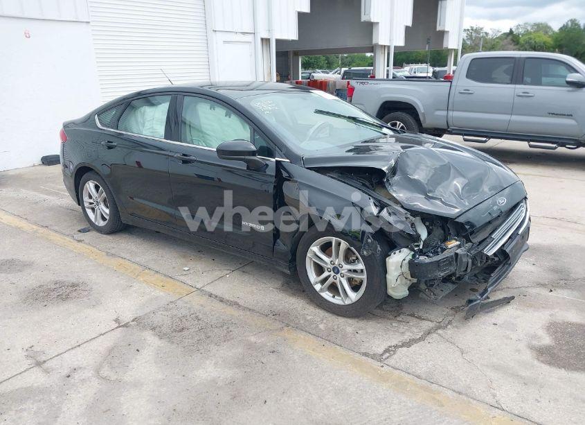2018 Ford Fusion HYBRID SE (VIN 3FA6P0LU9JR286359) main photo
