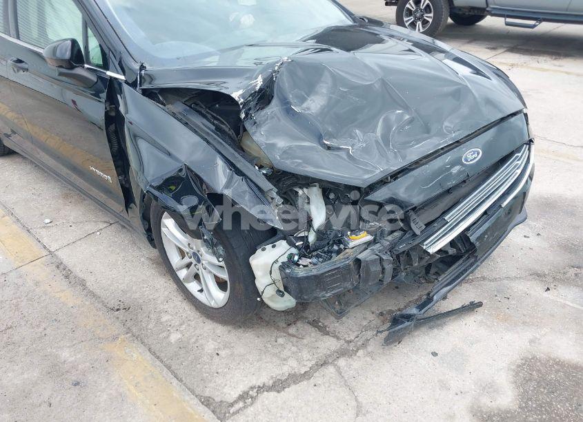 Photo 6 of 2018 Ford Fusion HYBRID SE (VIN 3FA6P0LU9JR286359)
