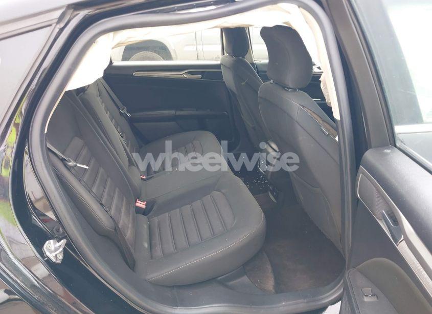 Photo 8 of 2018 Ford Fusion HYBRID SE (VIN 3FA6P0LU9JR286359)