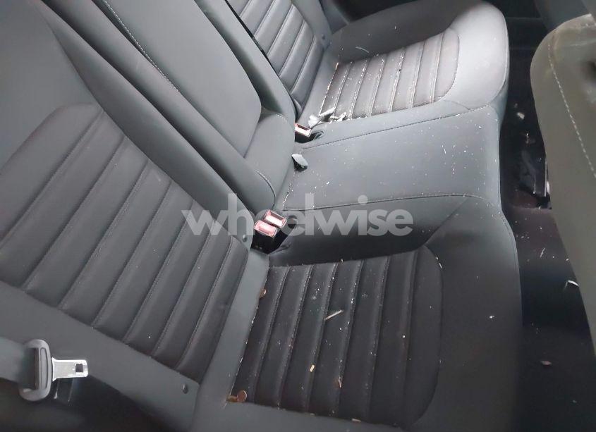 Photo 8 of 2019 Ford Fusion HYBRID SE (VIN 3FA6P0LU9KR116830)