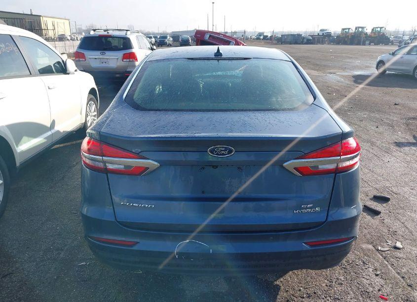 Photo 16 of 2019 Ford Fusion HYBRID SE (VIN 3FA6P0LU9KR147561)