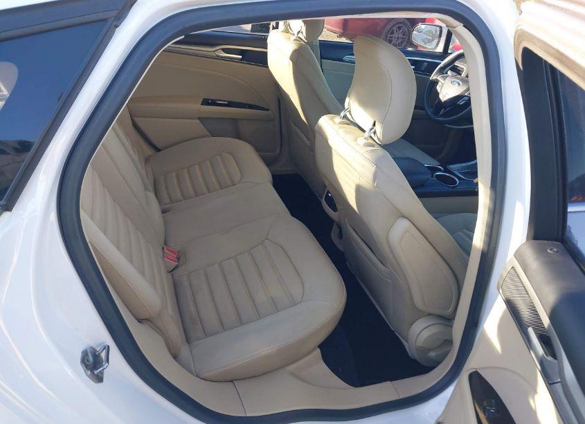 Photo 8 of 2013 Ford Fusion HYBRID SE (VIN 3FA6P0LUXDR198473)