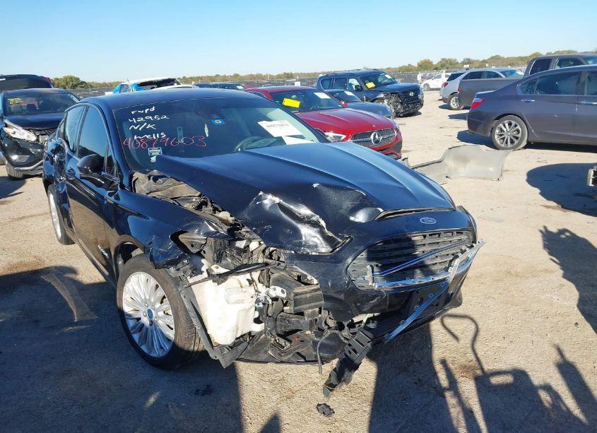 2013 Ford Fusion HYBRID SE (VIN 3FA6P0LUXDR242648) main photo