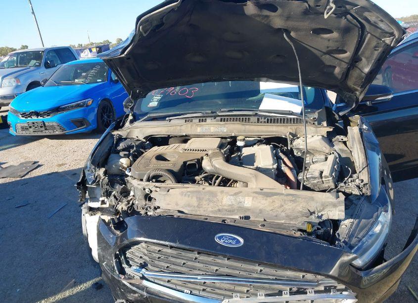 Photo 10 of 2013 Ford Fusion HYBRID SE (VIN 3FA6P0LUXDR242648)