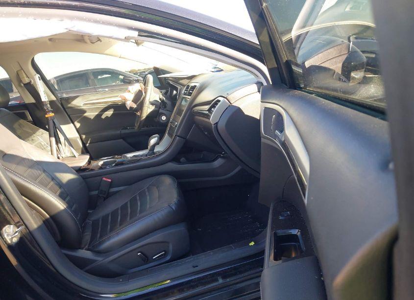 Photo 5 of 2013 Ford Fusion HYBRID SE (VIN 3FA6P0LUXDR242648)