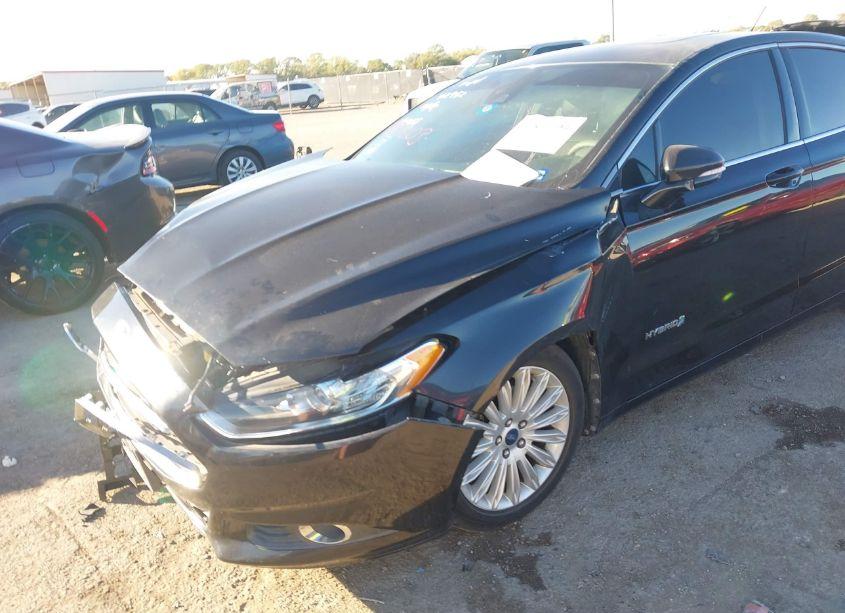 Photo 6 of 2013 Ford Fusion HYBRID SE (VIN 3FA6P0LUXDR242648)