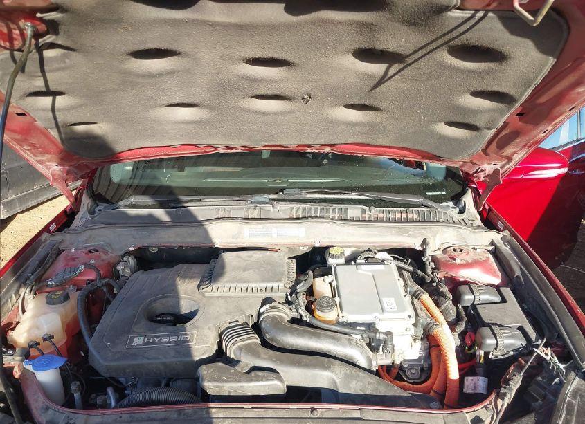 Photo 10 of 2013 Ford Fusion HYBRID SE (VIN 3FA6P0LUXDR362675)