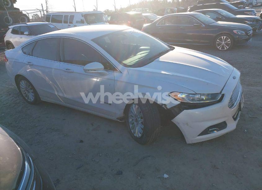 2014 Ford Fusion HYBRID SE (VIN 3FA6P0LUXER264148) main photo