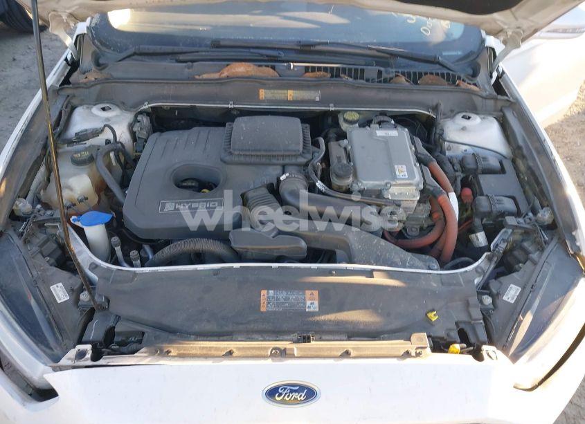Photo 10 of 2014 Ford Fusion HYBRID SE (VIN 3FA6P0LUXER264148)