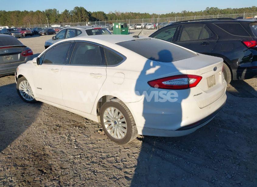 Photo 3 of 2014 Ford Fusion HYBRID SE (VIN 3FA6P0LUXER264148)