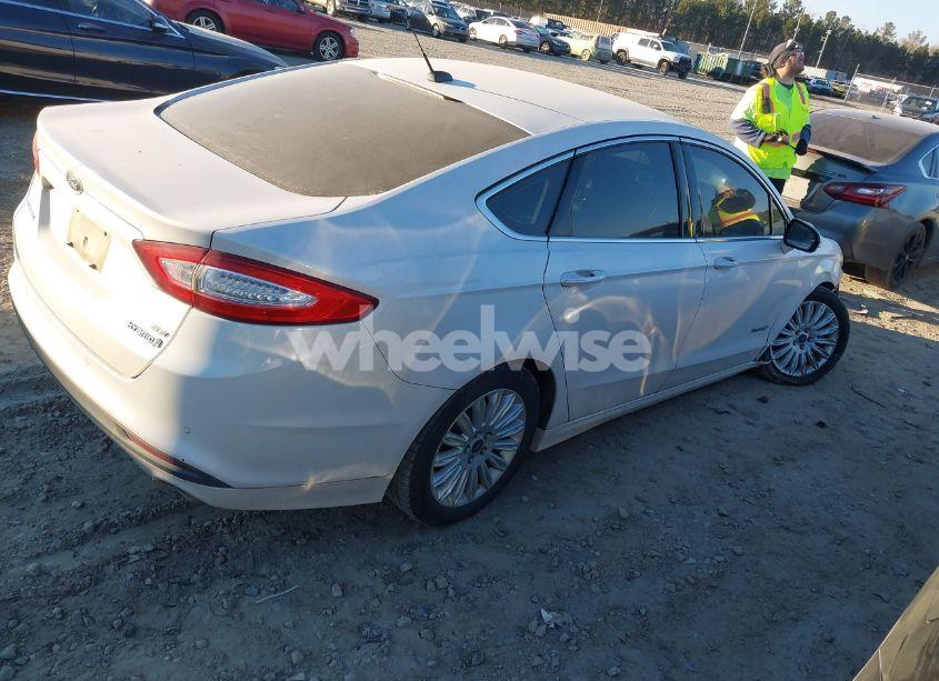 Photo 4 of 2014 Ford Fusion HYBRID SE (VIN 3FA6P0LUXER264148)