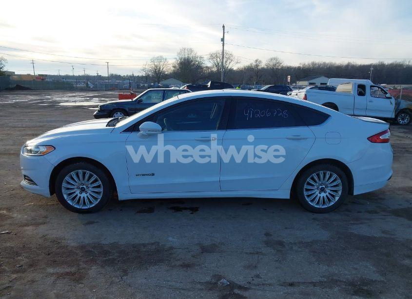 Photo 14 of 2014 Ford Fusion HYBRID SE (VIN 3FA6P0LUXER293990)