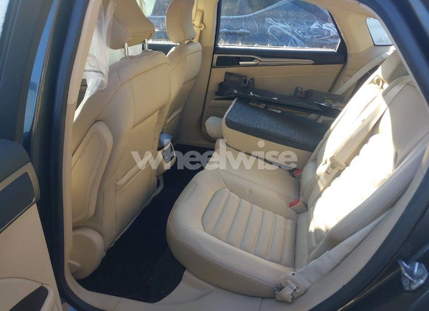 Photo 8 of 2015 Ford Fusion HYBRID SE (VIN 3FA6P0LUXFR165766)