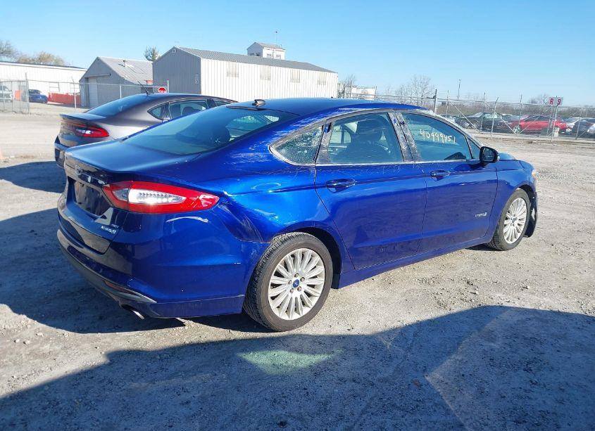 Photo 4 of 2015 Ford Fusion HYBRID SE (VIN 3FA6P0LUXFR195060)