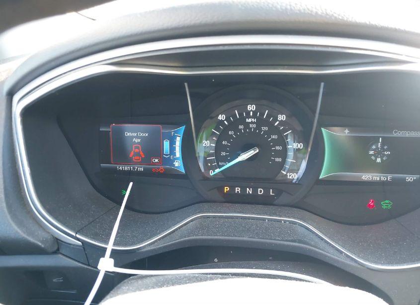 Photo 7 of 2015 Ford Fusion HYBRID SE (VIN 3FA6P0LUXFR195060)