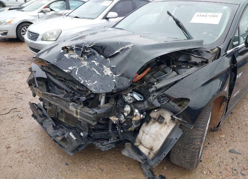 Photo 6 of 2016 Ford Fusion HYBRID SE (VIN 3FA6P0LUXGR398757)