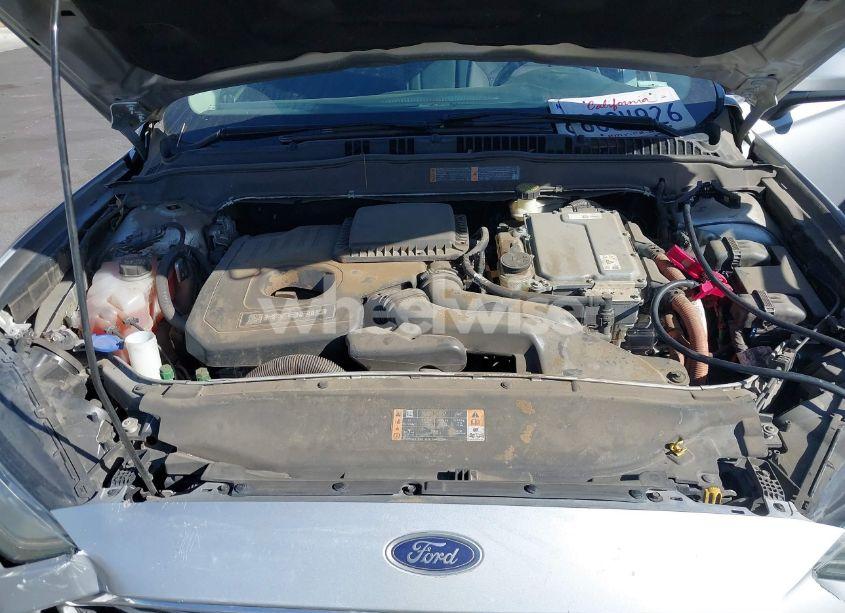 Photo 10 of 2017 Ford Fusion HYBRID SE (VIN 3FA6P0LUXHR233843)