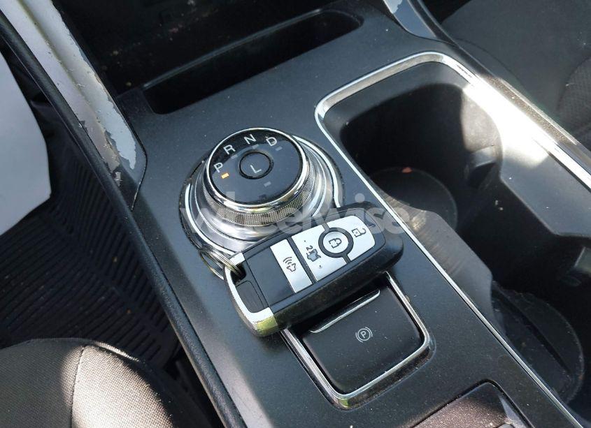 Photo 11 of 2017 Ford Fusion HYBRID SE (VIN 3FA6P0LUXHR233843)