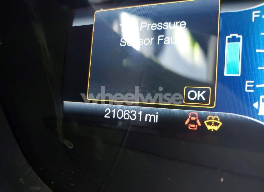 Photo 15 of 2017 Ford Fusion HYBRID SE (VIN 3FA6P0LUXHR233843)