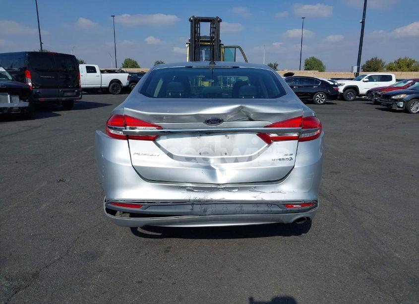 Photo 16 of 2017 Ford Fusion HYBRID SE (VIN 3FA6P0LUXHR233843)