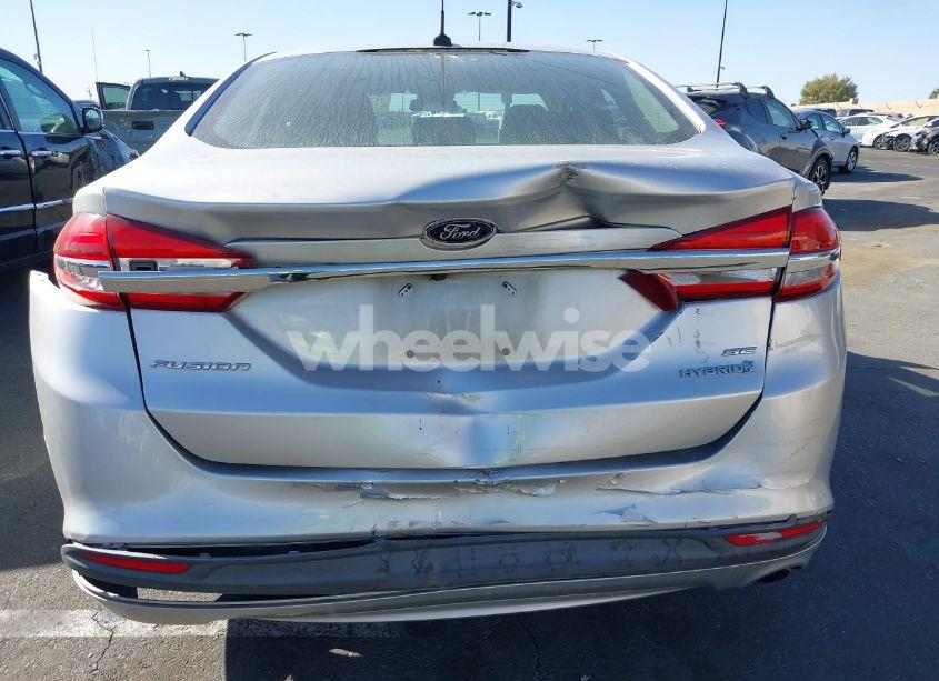 Photo 6 of 2017 Ford Fusion HYBRID SE (VIN 3FA6P0LUXHR233843)