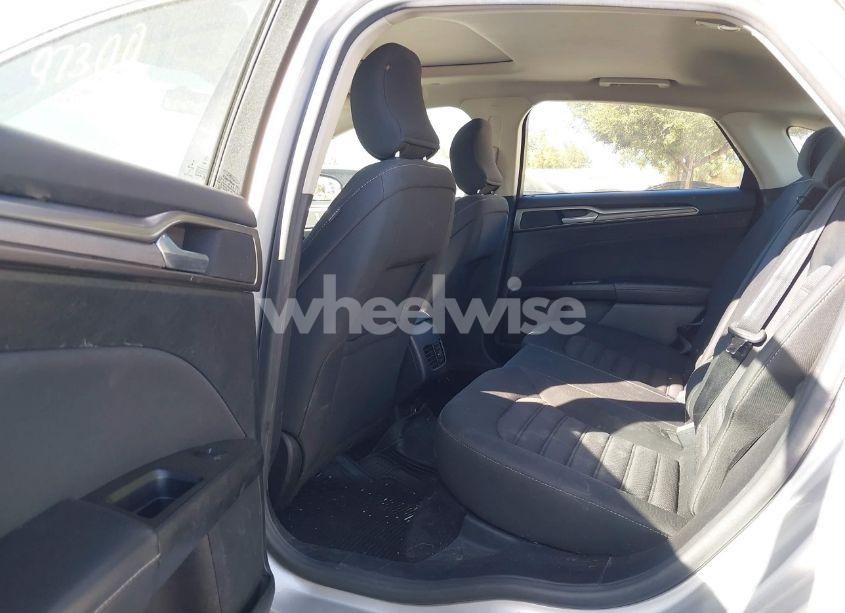 Photo 8 of 2017 Ford Fusion HYBRID SE (VIN 3FA6P0LUXHR233843)