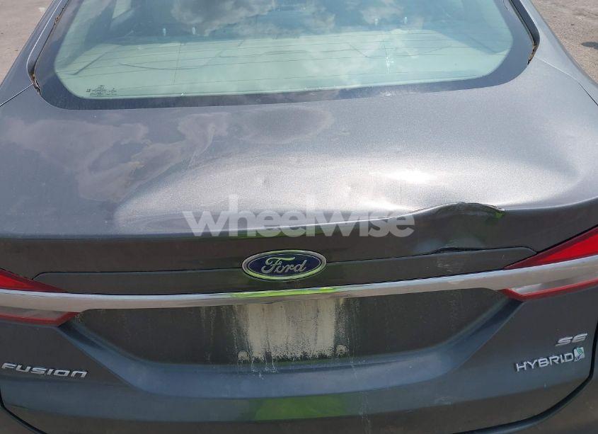 Photo 19 of 2017 Ford Fusion HYBRID SE (VIN 3FA6P0LUXHR279771)