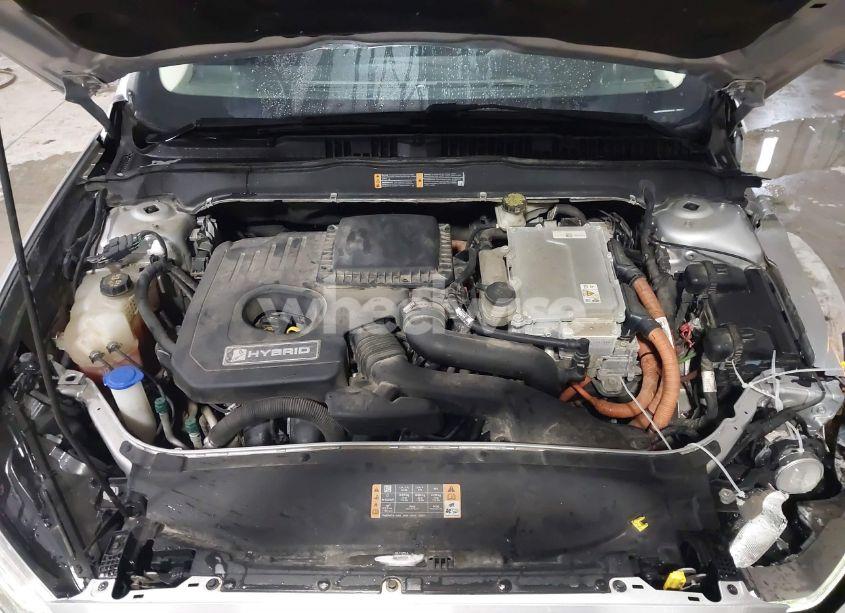 Photo 10 of 2017 Ford Fusion HYBRID SE (VIN 3FA6P0LUXHR307424)