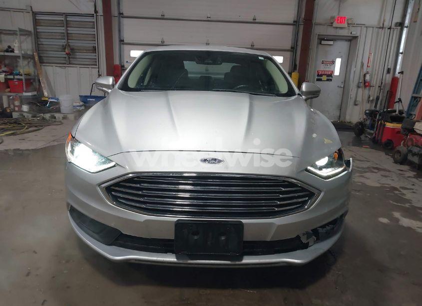 Photo 12 of 2017 Ford Fusion HYBRID SE (VIN 3FA6P0LUXHR307424)