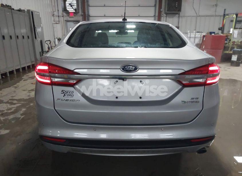 Photo 16 of 2017 Ford Fusion HYBRID SE (VIN 3FA6P0LUXHR307424)