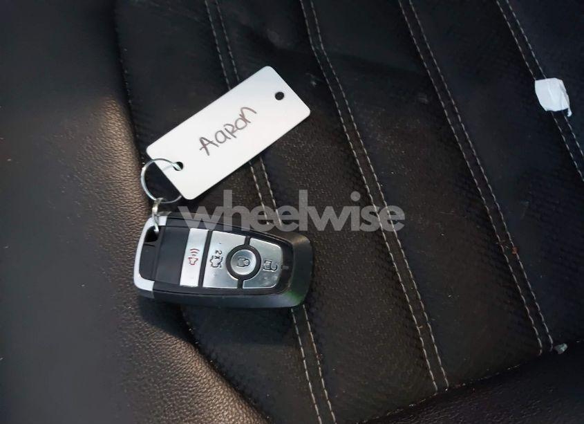 Photo 11 of 2017 Ford Fusion HYBRID SE (VIN 3FA6P0LUXHR357336)