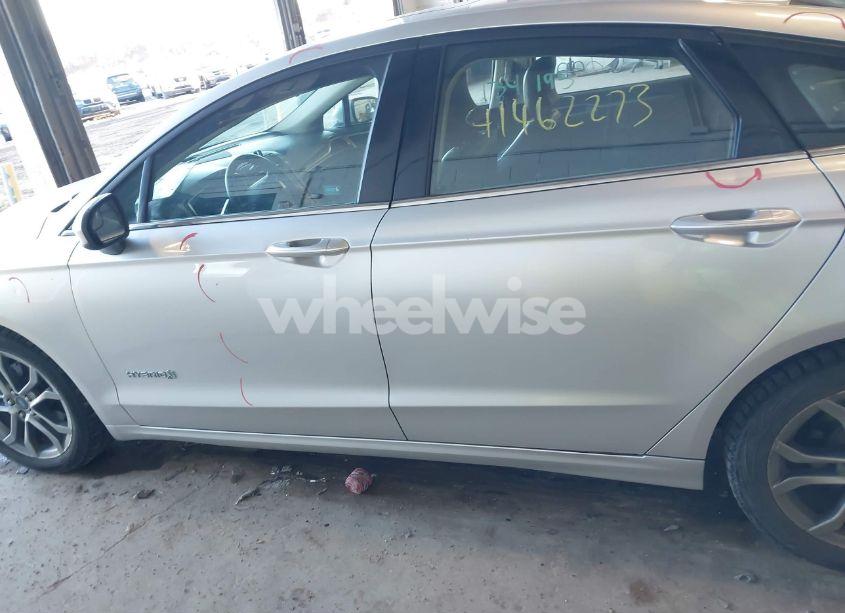 Photo 14 of 2017 Ford Fusion HYBRID SE (VIN 3FA6P0LUXHR357336)