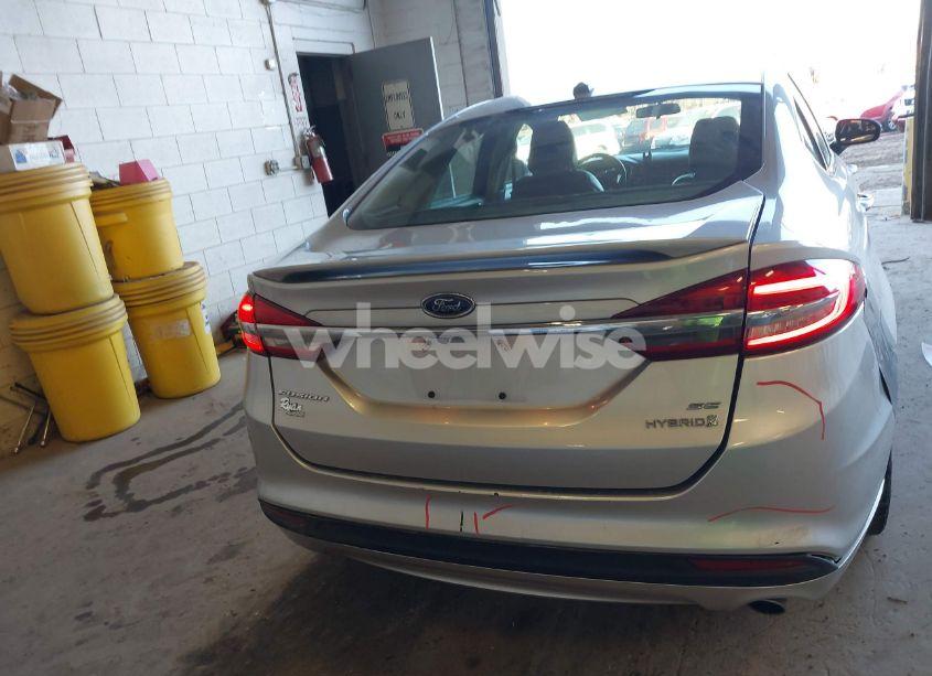 Photo 16 of 2017 Ford Fusion HYBRID SE (VIN 3FA6P0LUXHR357336)