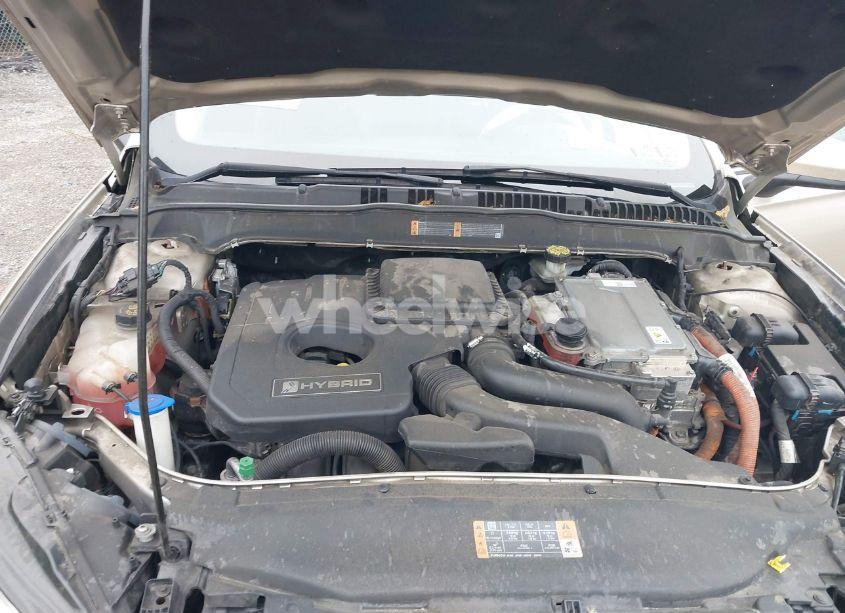 Photo 10 of 2017 Ford Fusion HYBRID SE (VIN 3FA6P0LUXHR374315)