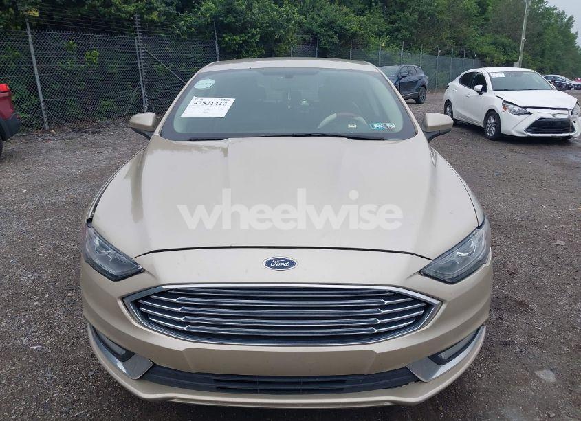 Photo 13 of 2017 Ford Fusion HYBRID SE (VIN 3FA6P0LUXHR374315)