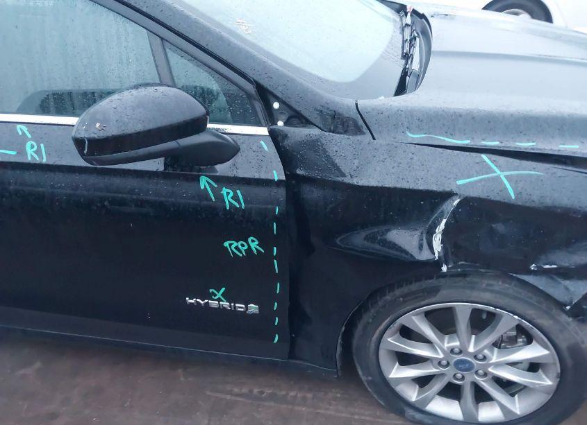 Photo 18 of 2017 Ford Fusion HYBRID SE (VIN 3FA6P0LUXHR386545)