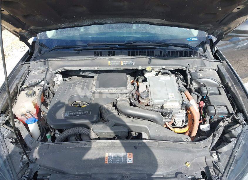 Photo 10 of 2018 Ford Fusion HYBRID SE (VIN 3FA6P0LUXJR119735)