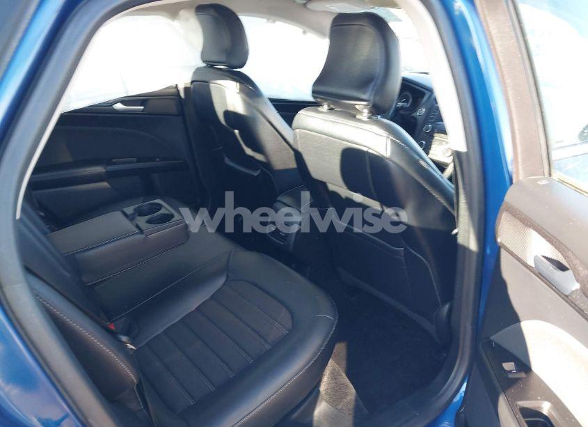 Photo 8 of 2018 Ford Fusion HYBRID SE (VIN 3FA6P0LUXJR137930)