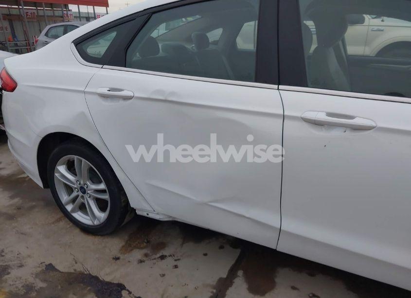 Photo 17 of 2018 Ford Fusion HYBRID SE (VIN 3FA6P0LUXJR146983)
